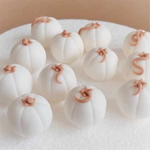 Fondant white pumpkin cupcake toppers